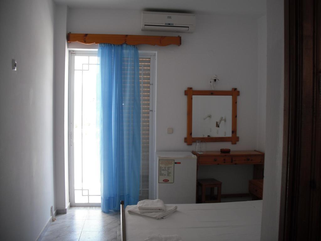 Antonis Hotel Kefalos  Екстер'єр фото